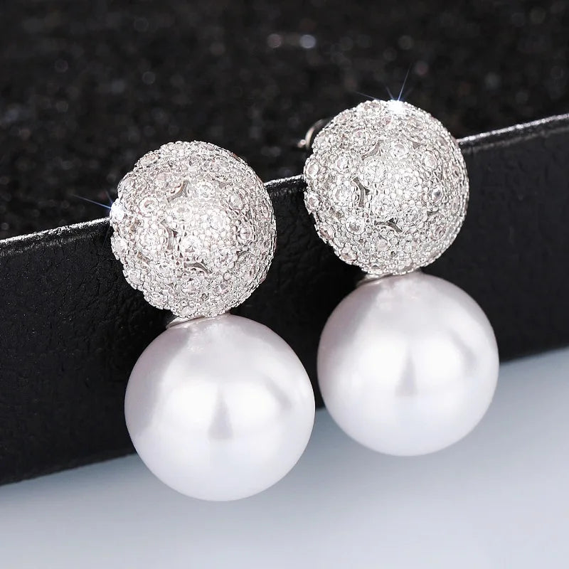 Zircon Pearl Princess Short Earrings