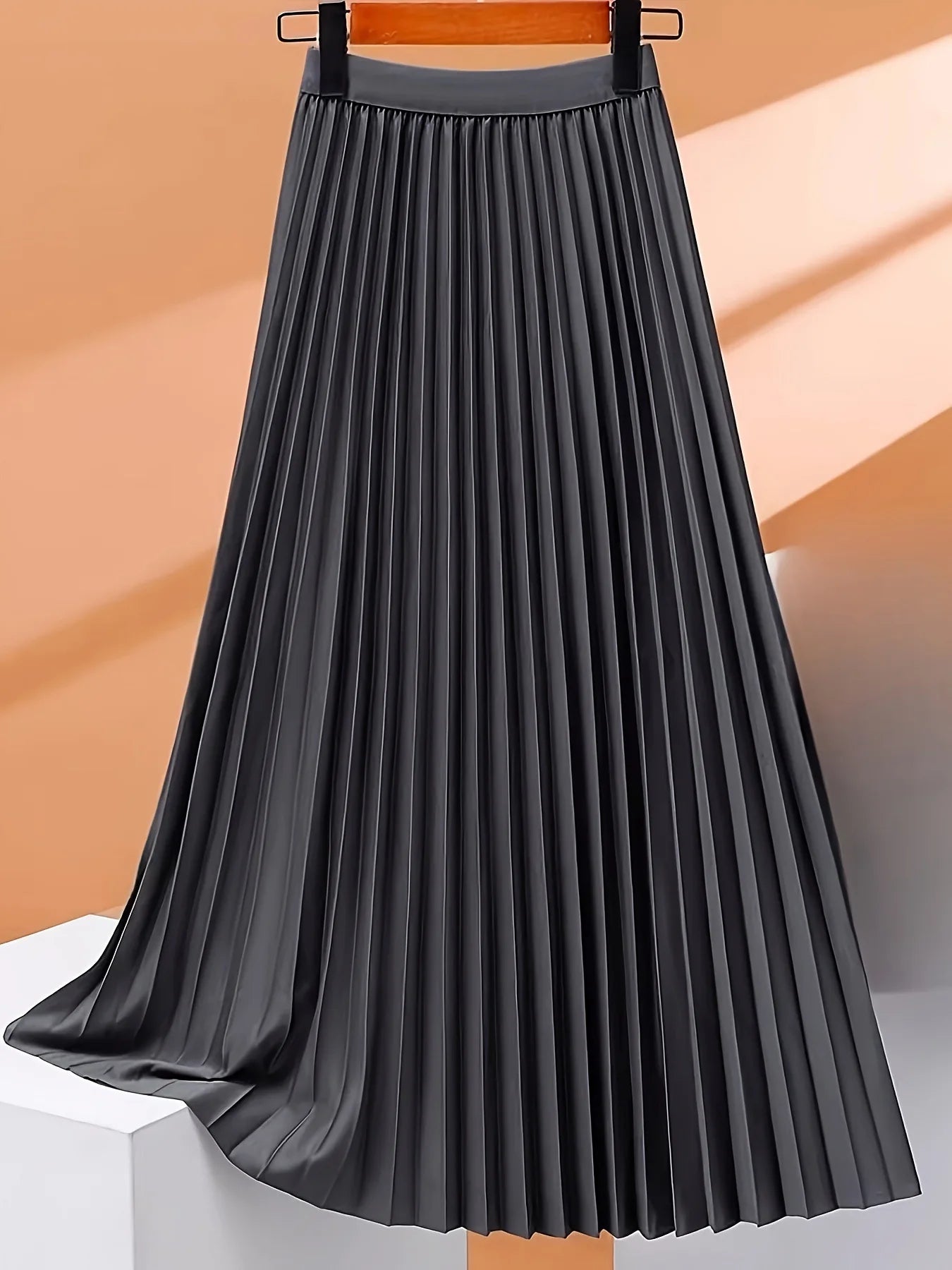 Elegant Pleated Skirt