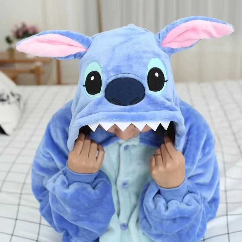 Disney Stitch Winter